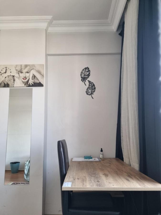 Single Room, Одноместная Комната В Доме, Chambre D'Une Personne, Habitacion Individual Istanbul Exterior foto